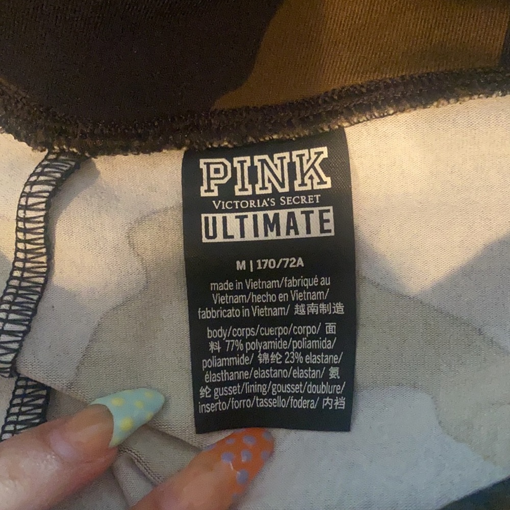 PINK ultimate camo legging - Picture 8 of 8